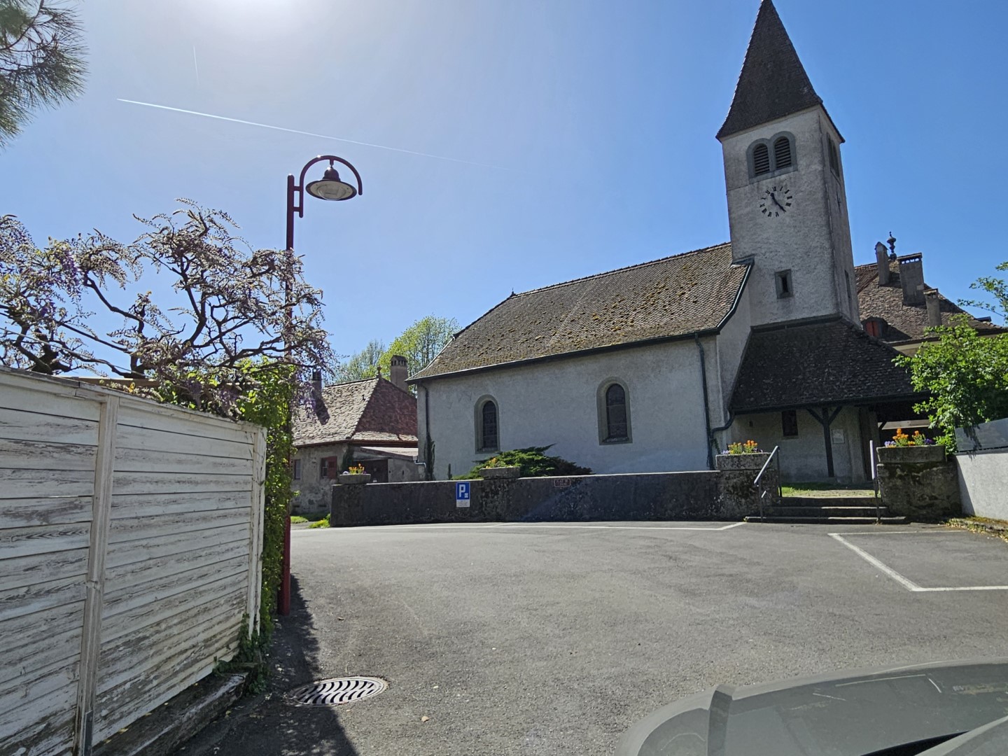 Au Village Saint Saphorin sur Morges